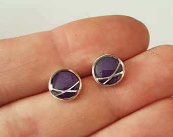 Circle Crossover Resin Stud Earrings