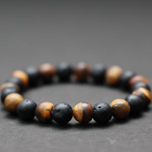 Tiger Eye Lava Stone Bracelet: Men&#39;s Natural Stone Jewelry