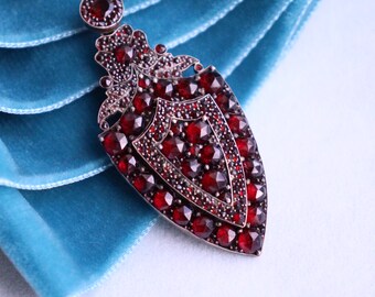 GEEN TARIEF Antieke Boho Granaat Schild Hanger Medaillon Broche Tombac