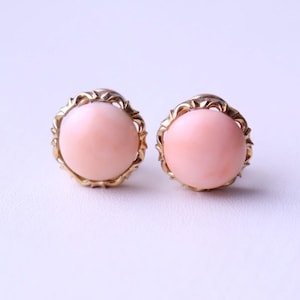 Vintage Coral Earrings Midway Coral 18k Yellow Gold