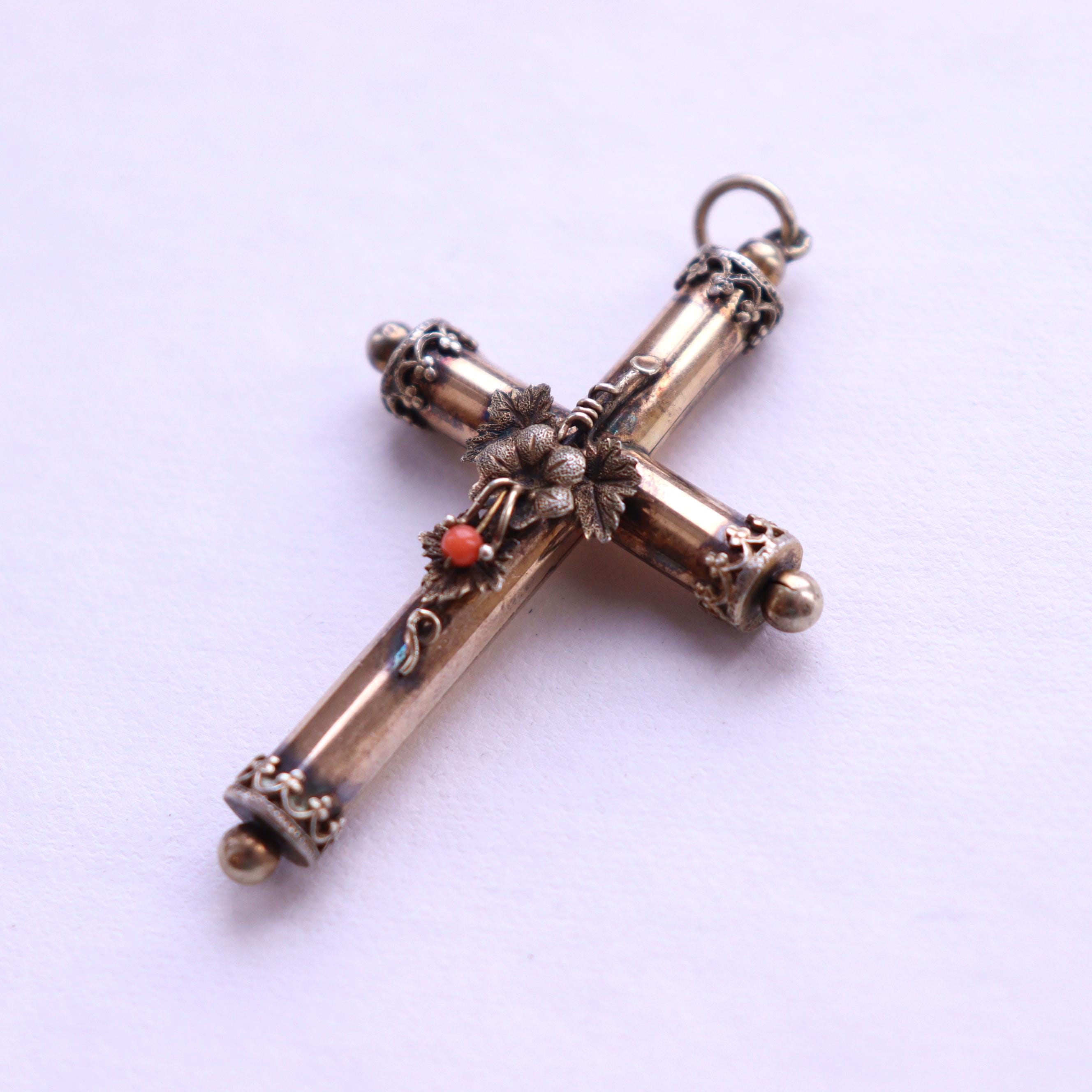 NO TARIFF Antique Victorian 8k Yellow Gold Cross Pendant With