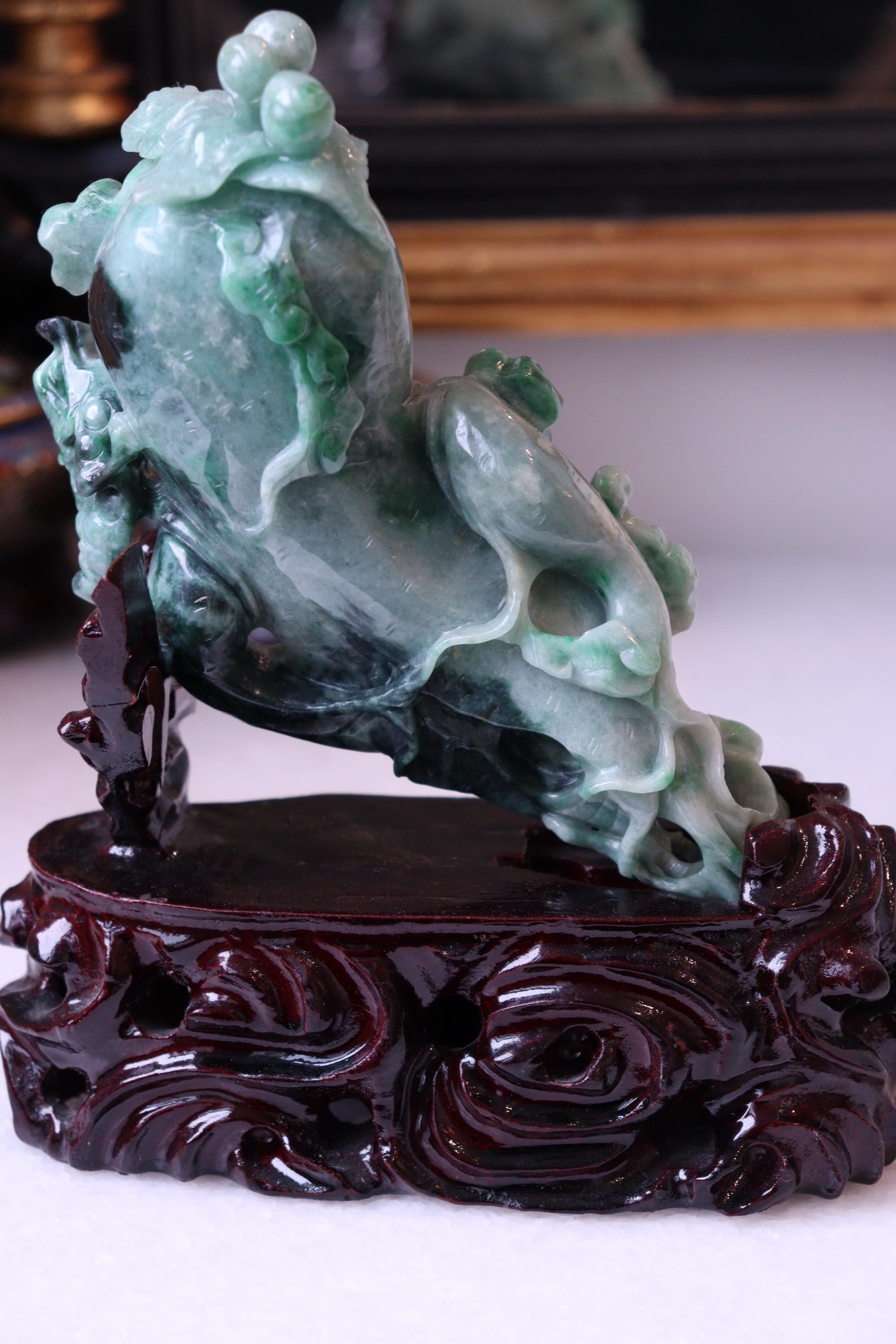 関税なし 中国彫刻翡翠翡翠メロン置物 木製台座付き - Etsy 日本