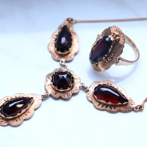 Vintage  Faceted Garnet Ring & Garnet Necklace 14k Yellow Gold Netherlands