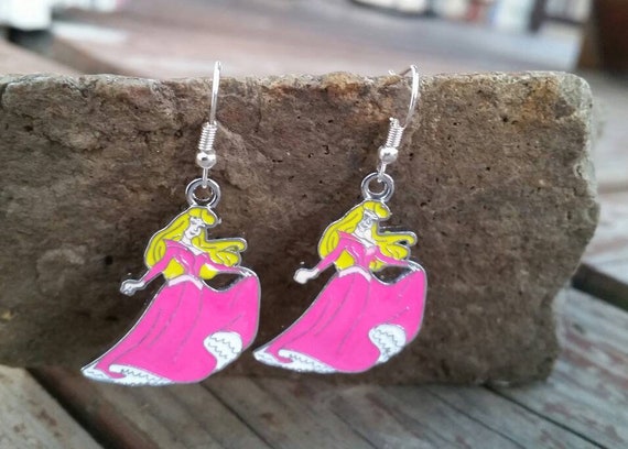 PRINCESS AURORA SLEEPING BEAUTY STRONG CHAIN 16 inch GIFT BOXED BIRTHDAY PARTY