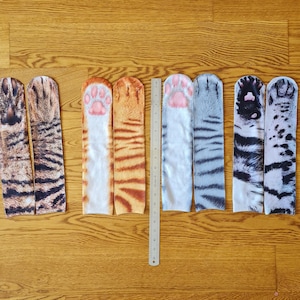 Cute Cat Paw Socks – Funny Animal Paw Print Socks for Women & Men, Cozy Soft Novelty Crew Socks, Gift for Cat Lovers