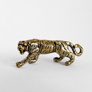 Gold Brass Tiger Figurine Solid Brass Big Cat Statue Jungle Animal Decor Symbol of Strength Tiger Gift Shelf Decor Wildlife Sculpture