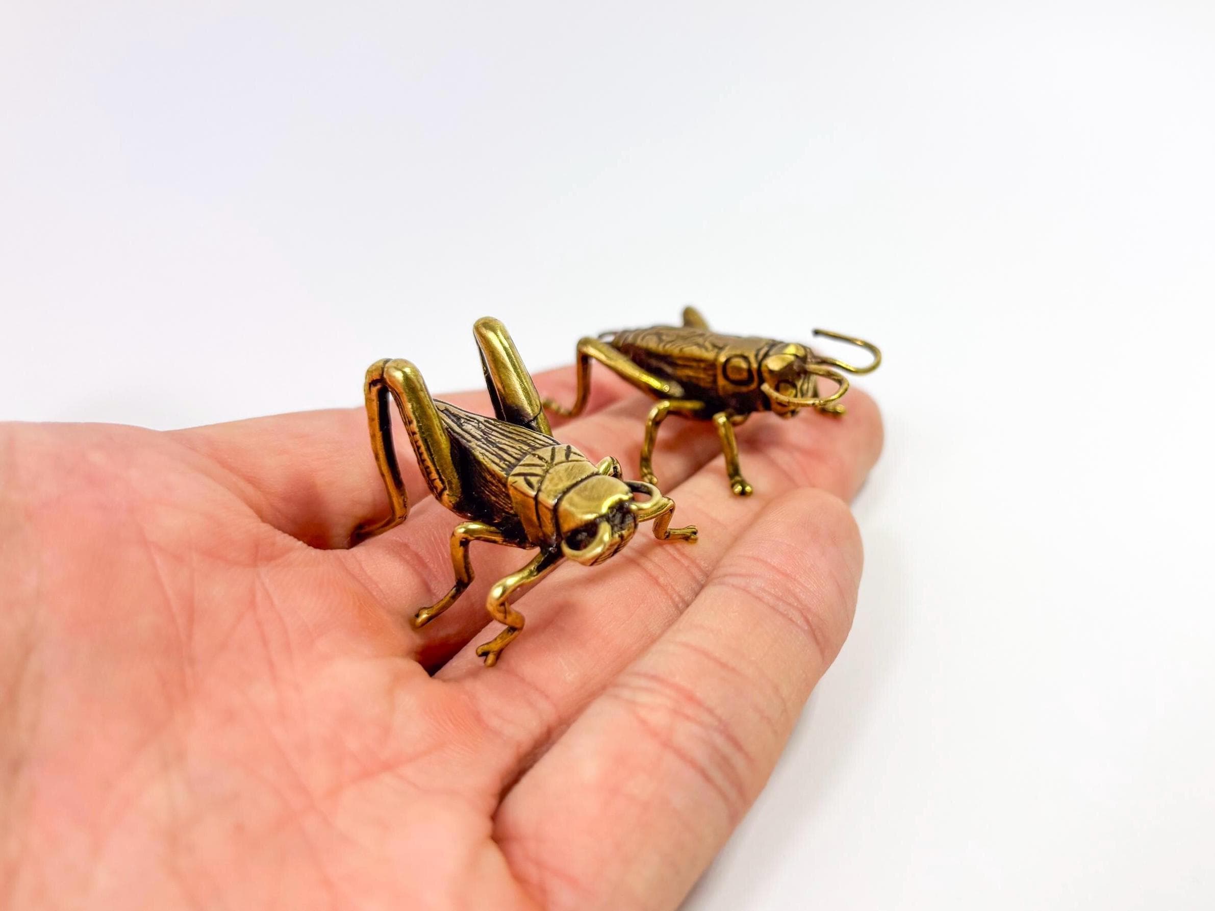 Grasshopper Locast Donate Cricket Garden Ornaments UK
