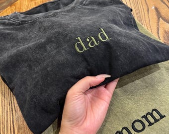 Embroidered Mom & Dad Vintage Cotton T-Shirt Set