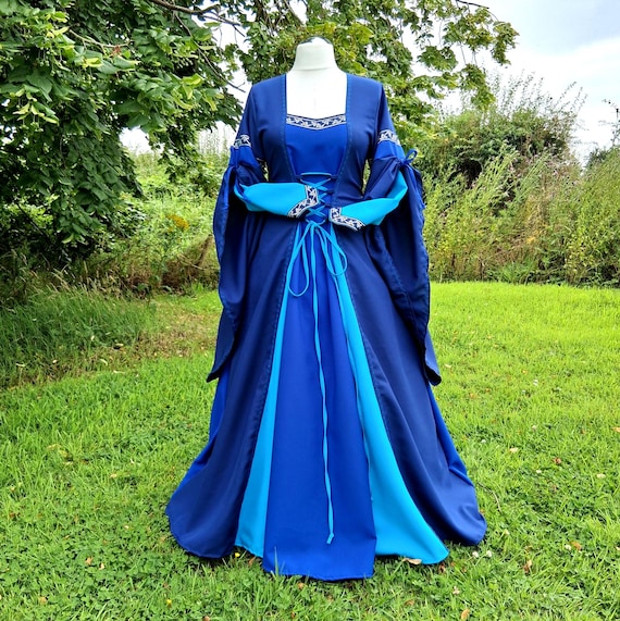 knee length dresses for ladies Provence Bloom Long Sleeve Maxi Dress Floral Blue– Selfie Leslie main image 1