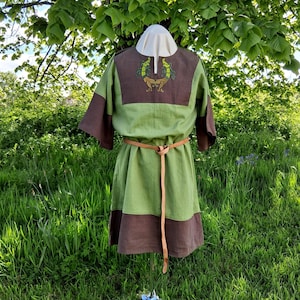 Linen Viking Tunic, Embroidered Medieval Tunic, Size M Norse, LARP Tunic