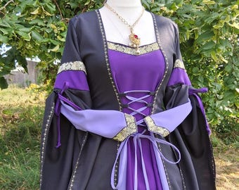 black and purple medieval dress Black & Purple Renaissance Gown, Medieval LARP Dress, S-M