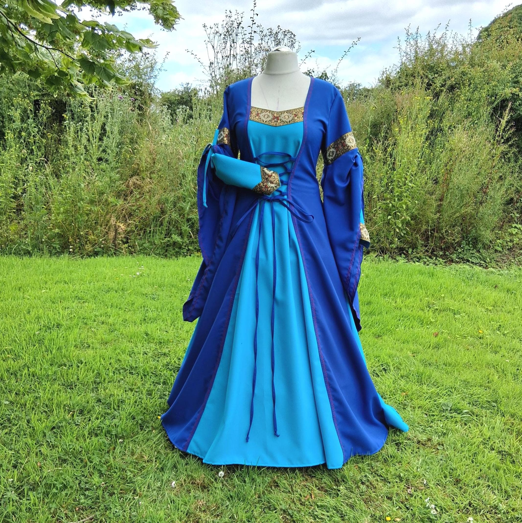 flowy medieval dress Blue Dress, Made To Order, Renaissance Gown, LARP Dress, Handfasting RED GOWN