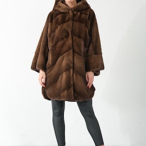 Brown color handmade personalized 100% genuine/real women&#39;s mink fur jacket/coat