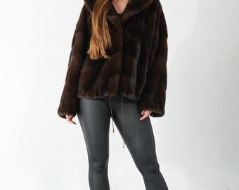 Mahagoni Farbe handgefertigte personalisierte 100% echte / echte Nerzpelz-Kapuzenjacke / Mantel für Frauen