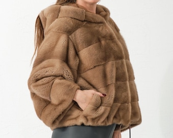Pastellfarbe handgemachte personalisierte 100% echte / echte Nerzpelz-Kapuzenjacke / Mantel für Frauen