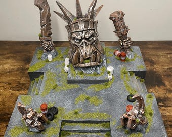 Ork Ritual Stone Terrain for Tabletop Wargaming – Custom Shrine with Metal Statues | Warhammer 40K