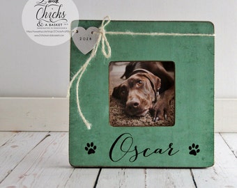 Personalized Pet Picture Frame, Pet Name Frame, Pet Lover Gift Idea, Dog Memory Frame, Cat Memory Picture Frame