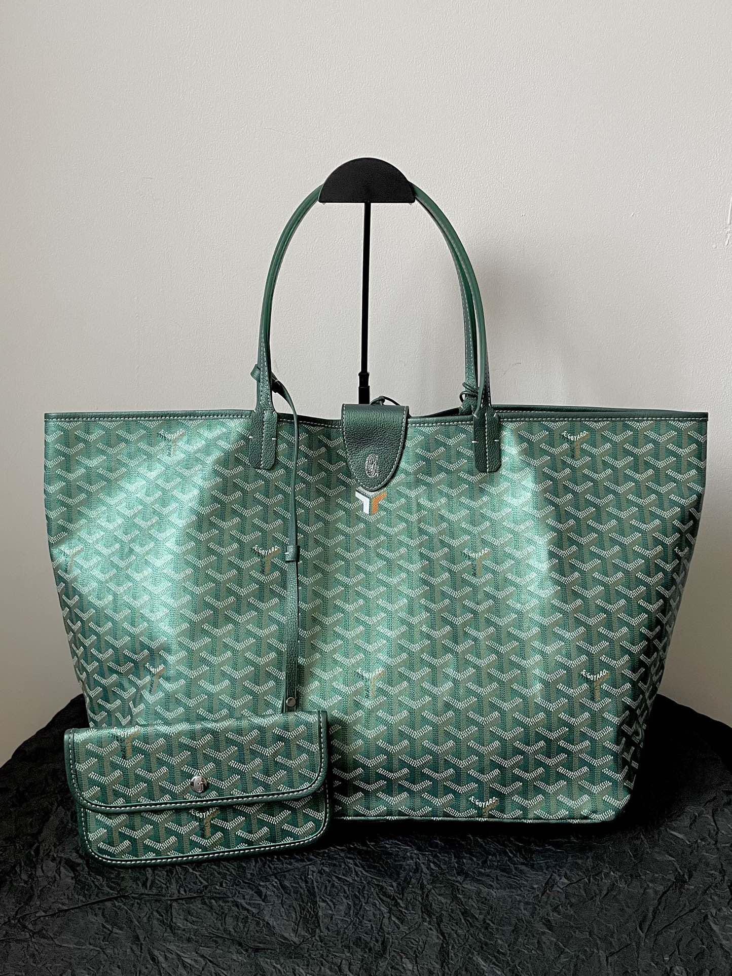 Goyard tote