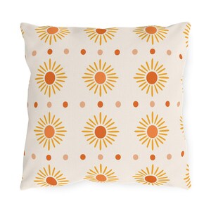 Retro Sunburst Pattern Outdoor Pillow | Boho Floral Geo Throw