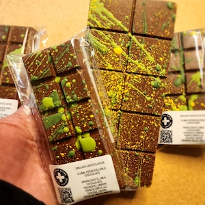 Dubai Pistachio Milk Chocolate