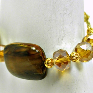 Amber Colored Tiger Cherry Quartz, Amber Glass Faceted Beads, and GP Filigree Bead Bracelet image 4