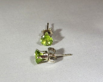 Peridot 5mm .925 Sterling Silver Stud Earrings, Unisex Gemstone Earrings, August Birthstone