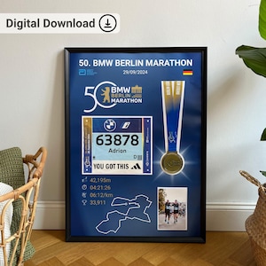 Puede incluir: Una impresión digital enmarcada que conmemora el 50º Maratón BMW de Berlín del 29/09/2024. Incluye un dorsal con el número 63878, una medalla de finalista dorada, un mapa de la ruta, una foto de un corredor y estadísticas, incluyendo 42,195 km.