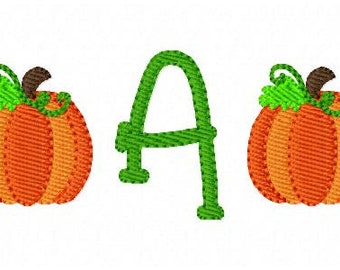 Conception de polices de conception de broderie de monogramme mini citrouille, conception de broderie d'automne, conception de broderie de machine, conceptions de broderie, points joyeux
