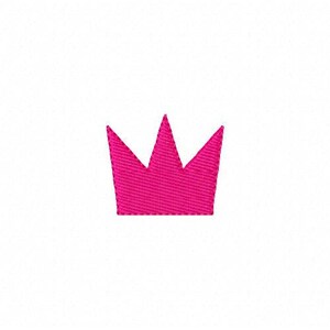 Broderidesign, Krona // Liten Krona // // Prinsessbroderidesign // Kronbroderidesign // Litet Broderi // Glada Stygn