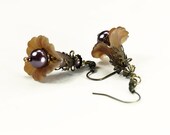 London, Vintage Floral Inspired Earrings, Bronze Brown Lucite and Purple Pearls