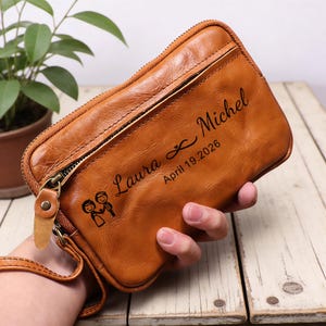 Personalized Leather Clutch Wallet, Full Grain Leather Phone Bag, Vintage Minimalist Handbag, Large Capacity Wristlet, Custom Engraved Gift