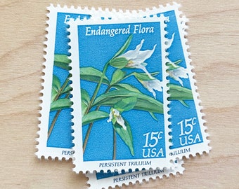 Set of 10 . Persistent Trillium . 15 cent . Unused USPS Vintage Postage Stamps