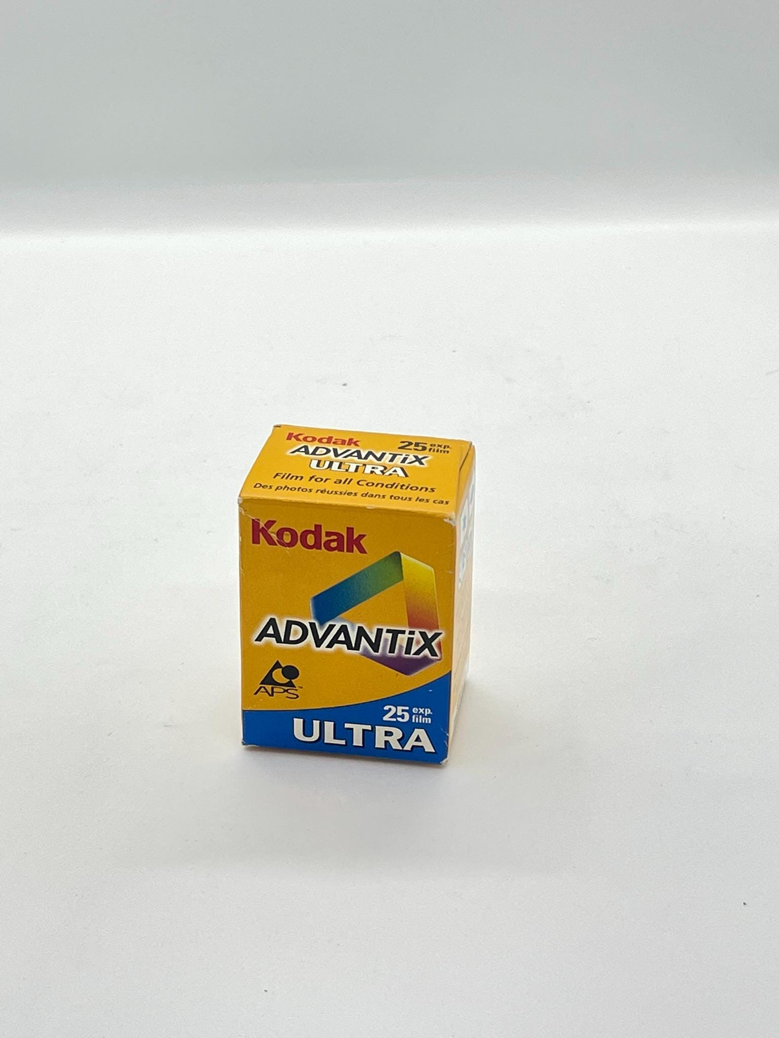 1x Kodak Advantix Ultra APS film, 25 exposures