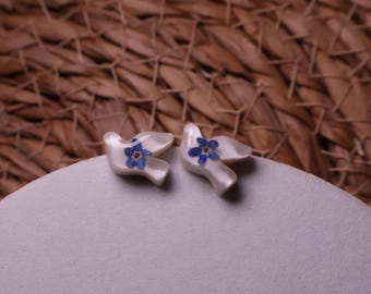 Forget Me Not Flower Stud Earrings, Tiny Floral Earrings, Handmade Minimalist Jewelry, Cute Gift for Her, Delicate Nature Earrings