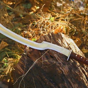 Handmade Khopesh Sword: 20&quot; Carbon Steel Blade, Egyptian Cosplay
