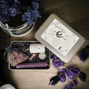 Liebeskit für Hexe Liebhaber Attraktivität Romanze Kit Rekindle Love Wiccan Pagan Singles Beziehung Hexerei Kit Liebeskräuter und Kerzenset