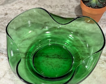 Anchor Hocking Green Vintage Chip Bowl