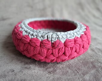 Cestino rotondo, motivo a stella, forma a cupola