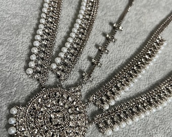 Silver matha Patti tikka for hair