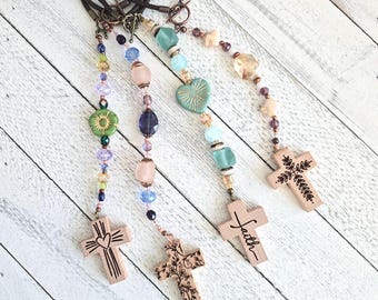 Faith Car Charm, Christian Rearview Mirror Accessory, Inspirational Beaded Cross Pendant, Cross Sun-catcher