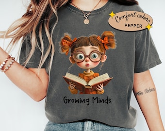 Growing Minds Comfort Colors-T-shirt, Teacher Reading-T-shirt