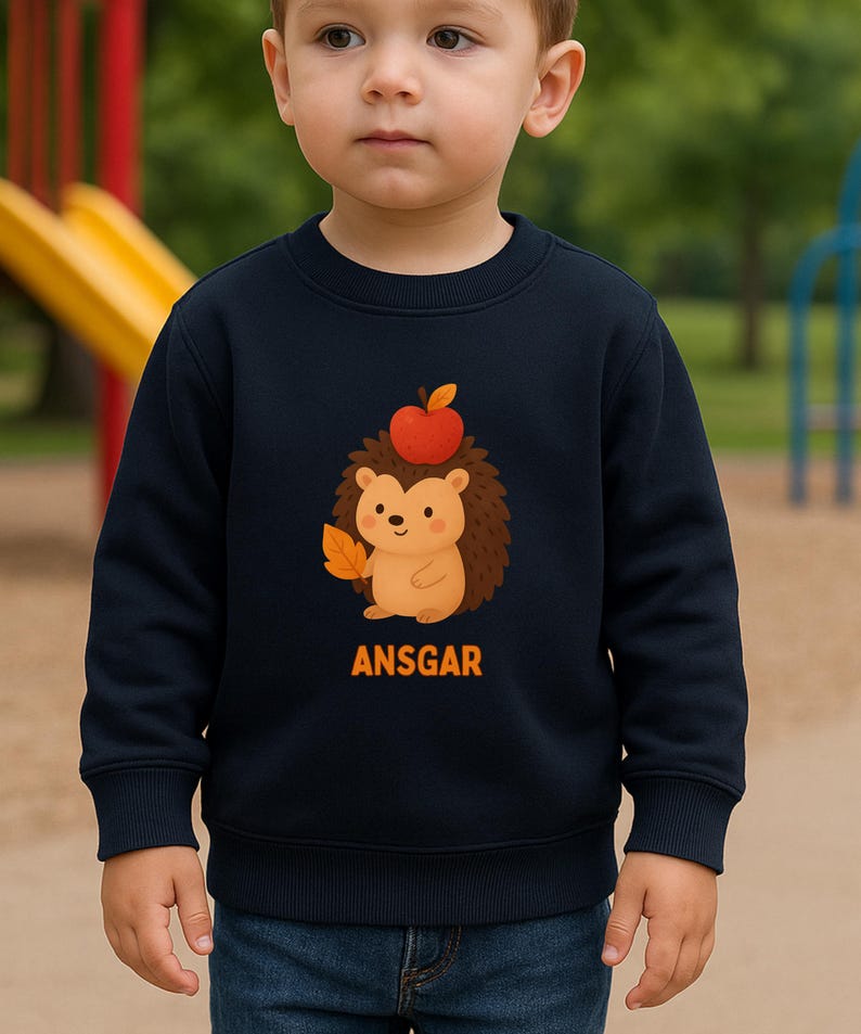 Dunkelblauer Kinder Pullover mit Igel und Apfel Design, Herbst Sweatshirt für Kinder mit Personalisierung