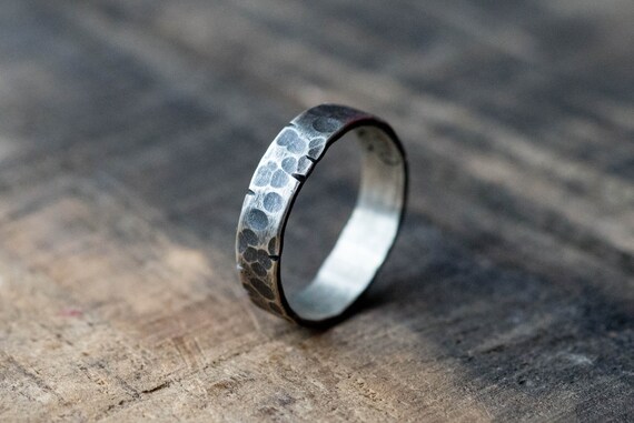 Men/'s Wedding Band 8mm Band Sterling Silver Rustic Unique Men/'s Wedding Ring Personalized Ring Rugged Christmas Gift for Boyfriend Husband