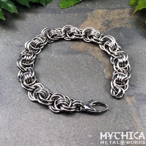 Bracciale Ocean Waves in acciaio inossidabile Unisex 16 Gauge Heavy Duty Chainmaille Intricato tessuto personalizzato Dimensioni lobster Fibbia