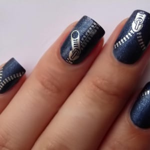 Silver Zipper Nail Decals – 20 Waterproof Stickers | Self-Adhesive DIY Nail Art | Minimalist Metallic Nail Stickers