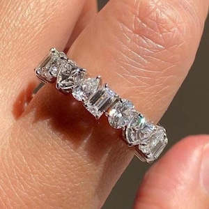 Multi Stein Labor gewachsen Diamant Ewigkeit Hochzeitsband, Mix Form Lab Diamant Band, Multi Form Diamant Cluster Band, 14K Gold Mix Form Band