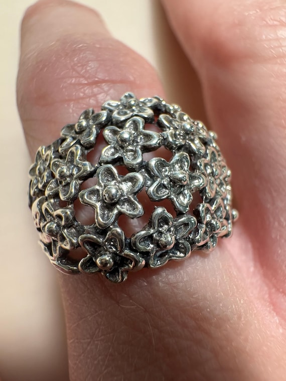 Sterling Silver Daisy Cluster Ring - image 1