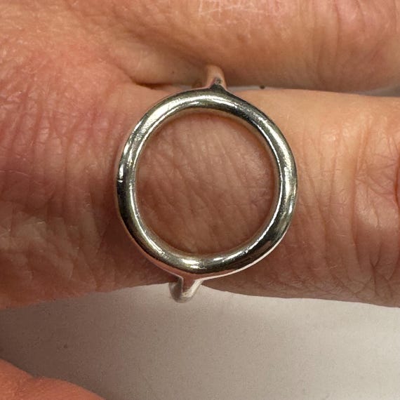 Sterling Silver Open Circle Ring - image 7