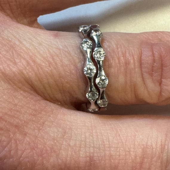 Sterling Silver Double Stack Dainty Scalloped Ring - image 3