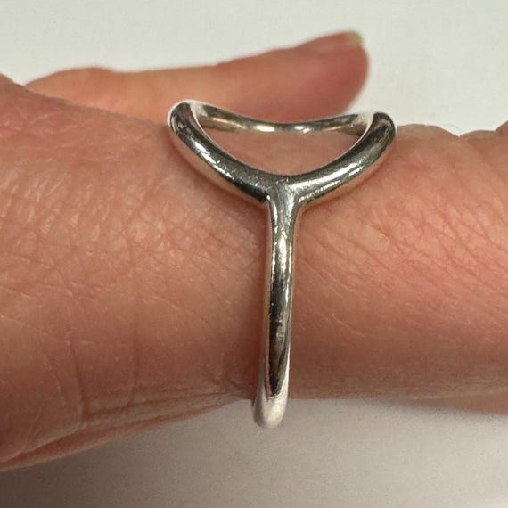 Sterling Silver Open Circle Ring - image 2
